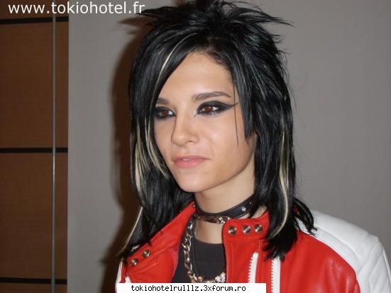 Bill's new hairstyle - Hmmm... e zoper dragutz :D mijto suvitzele albe :D - Bill