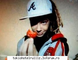 ~~Fata ideala pt. Tom~~ - ashai apoi primeshti sh flori huh? - Tom