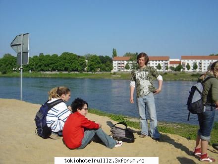 ~~Georg cand era micutz~~ - yo tzi`am mai zis..dak e varmiu e sh al tau k - Georg