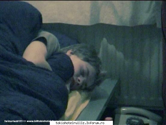 ~~Gustav knd era micutz~~ - lol...acu` e la nanel..iji face somnu` d - Gustav