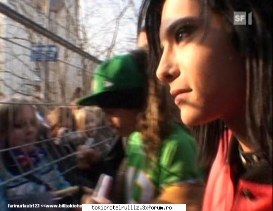 ~~Noile melodii ji videoclipuri de la T.H.~~ - mi`a zis cineva ...k a dat o reclama p VIVA tv k - Tokio hotel