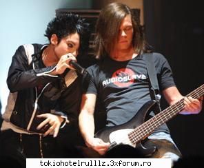 ~~Poz3 kool cu Georg~~ - heh..asta e marfa..billy ii knta lu georg..ce - Georg
