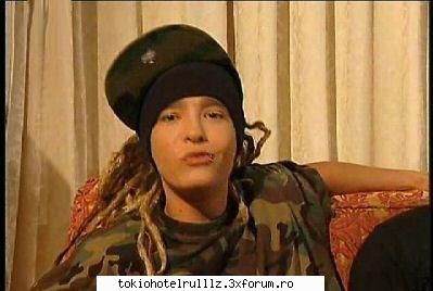~~Poz3 kool cu Tom~~ - muah ftle tom va KuÃŸ - Tom