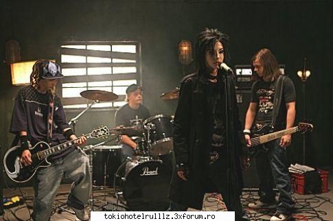 ~~Poze de la filmarea videoclipului ,,Rette mich"~~ - ~*TH-e_girl*~ - Tokio hotel