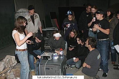 ~~Poze de la filmarea videoclipului ,,Rette mich"~~ - voi ce zicetzi?yo zick k e marfa - Tokio hotel