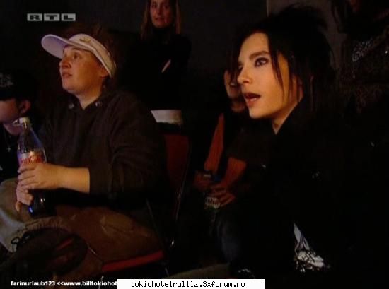 ~~Poze de la filmarea videoclipului ,,Rette mich"~~ - Bill: hay gustav mishk-tzi manechinul - Tokio hotel