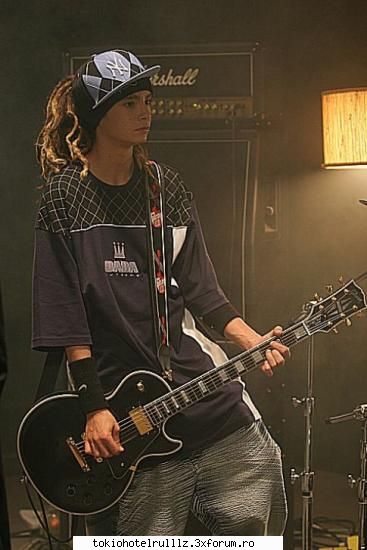 ~~Poze de la filmarea videoclipului ,,Rette mich"~~ - Rette mich e melodia mea preferata :D - Tokio hotel