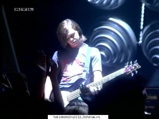 ~~Soper tare bass-ul lui Georg~~ - feurig_lippen - Georg