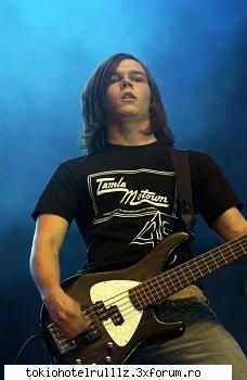 ~~Soper tare bass-ul lui Georg~~ - ete poza tare aycy `` - Georg