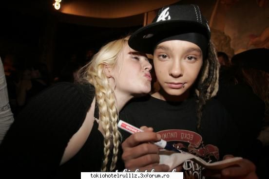 ~~T.H. ji fanele...~~ - omfg kill meee... tom says: mutter rette mich - Tokio hotel