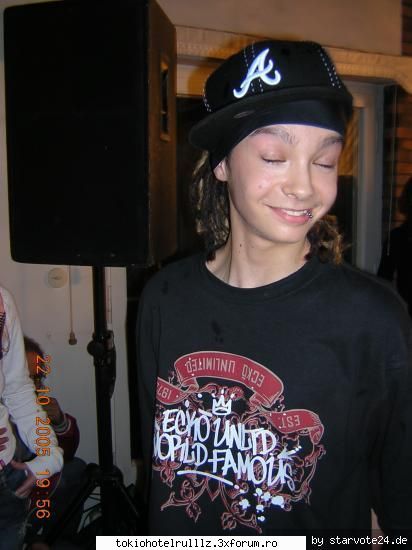 ~~Ultimele bombe =))~~ - Da ji Tom la ajutat gandindu-se la mne - Tokio hotel