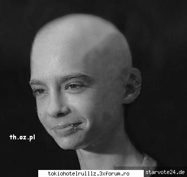 ~~Ultimele bombe =))~~ - ink o bomba .. tom sa tuns la chelie - Tokio hotel