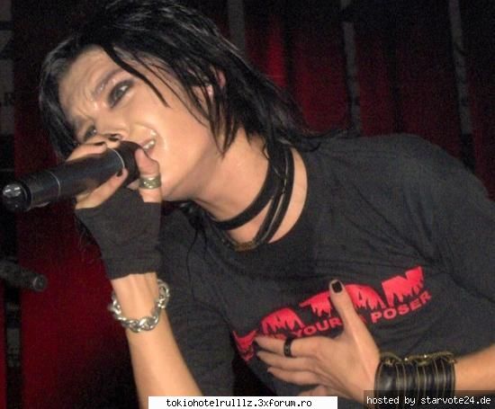 ~~Ultimele bombe =))~~ - mah..voi stitzi ce mi`a zis cineva? k cik unu de - Tokio hotel