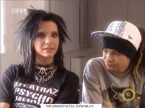 ~~Voi il vedetzi p Tom indragostit ?~~ - bhaaa p mn m-atz uitat???...poate va dau in - Tom
